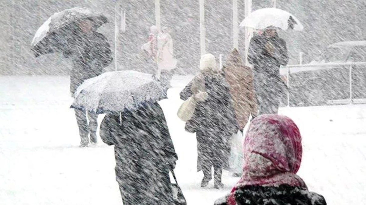 İstanbul\'a kar geliyor! Çarşamba günü berenizi takmayı, eldivenlerinizi giymeyi unutmayın