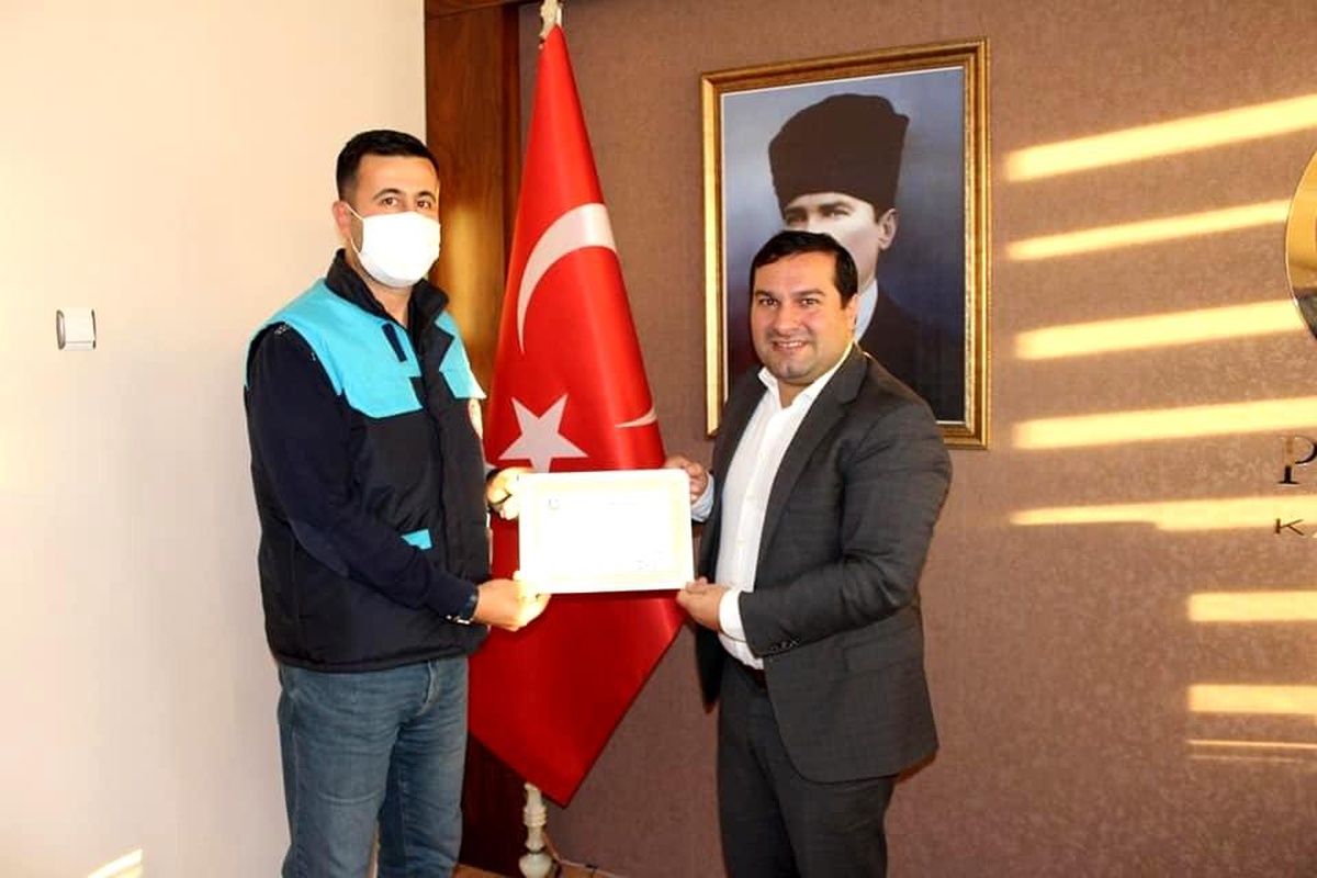 Projede emeği geçenlere teşekkür belgesi verildi