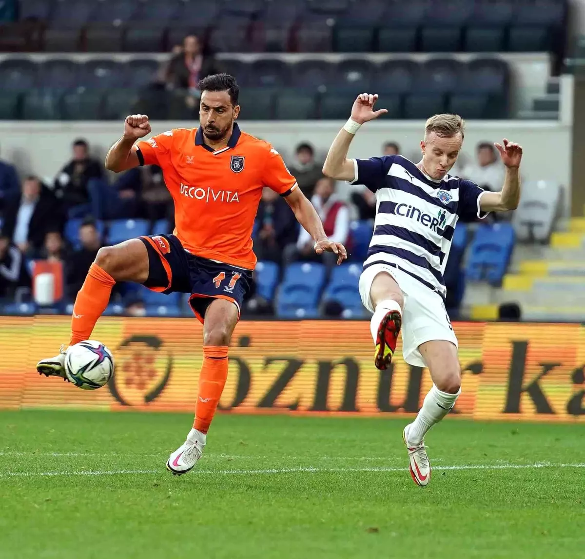 Spor Toto Süper Lig: Medipol Başakşehir: 2 - Kasımpaşa: 1 (Maç sonucu)