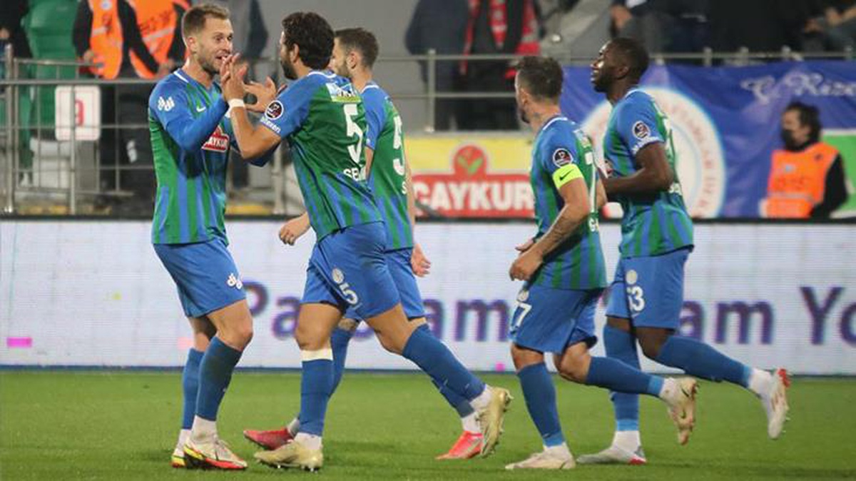 Çaykur Rizespor, sahasında Göztepe\'ye geçit vermedi
