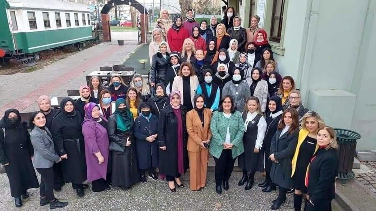 AK Kadınlar Osmangazi\'de buluştu