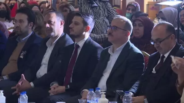 AK Parti Teşkilat Akademisi İzmir Eğitim Programı sona erdi