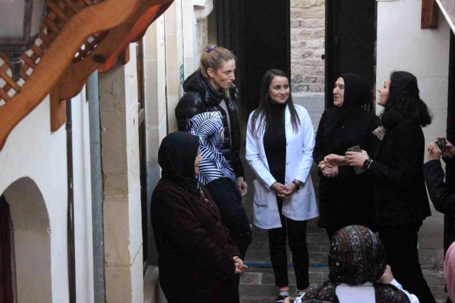 Bahar Toksoy Guidetti, Kilis Aktif Yaşam Merkezi'ndeki yaşlılar ile buluştu