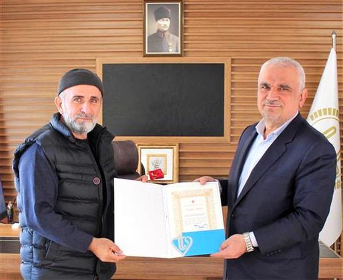 Bilecikli hayırseverden anlamlı bağış