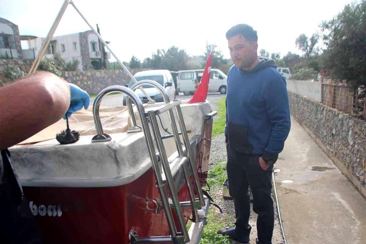 Bodrum\'da kayık motoru hırsızlığı
