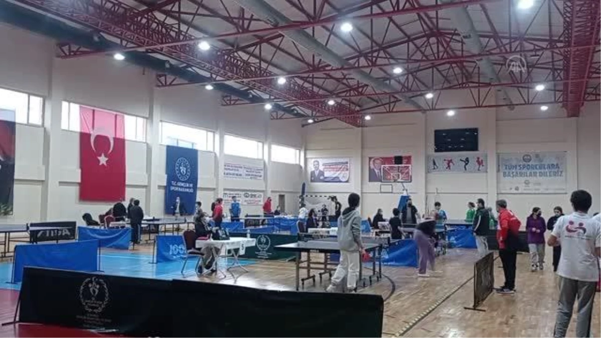 Fatih Köseoğlu Özel Sporcular Masa Tenisi Turnuvası, Silivri\'de yapıldı