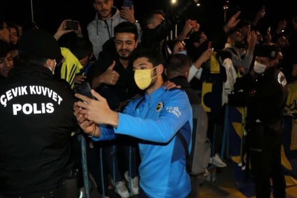Fenerbahçe kafilesi Gaziantep'te