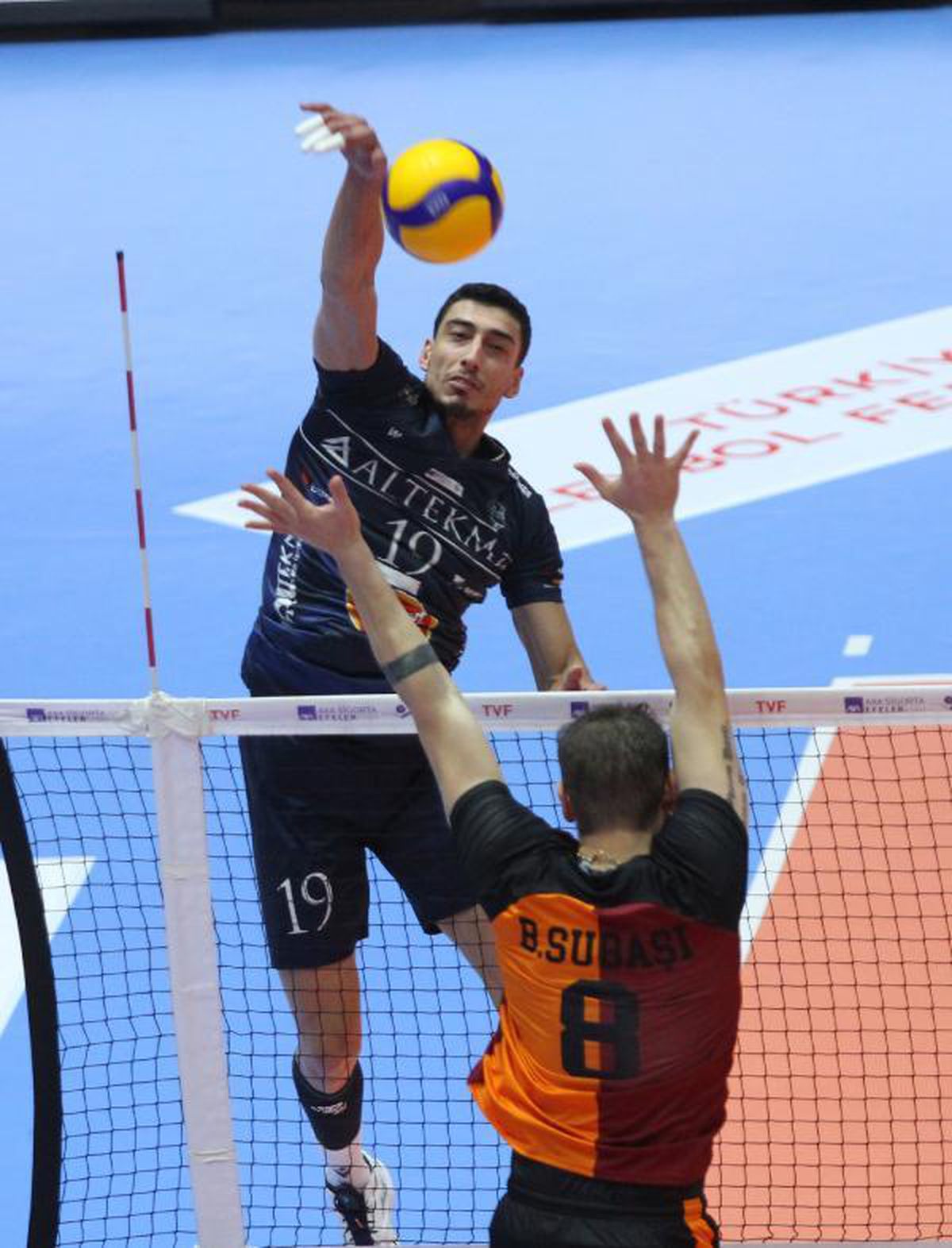 Galatasaray HDI Sigorta: 3-0
