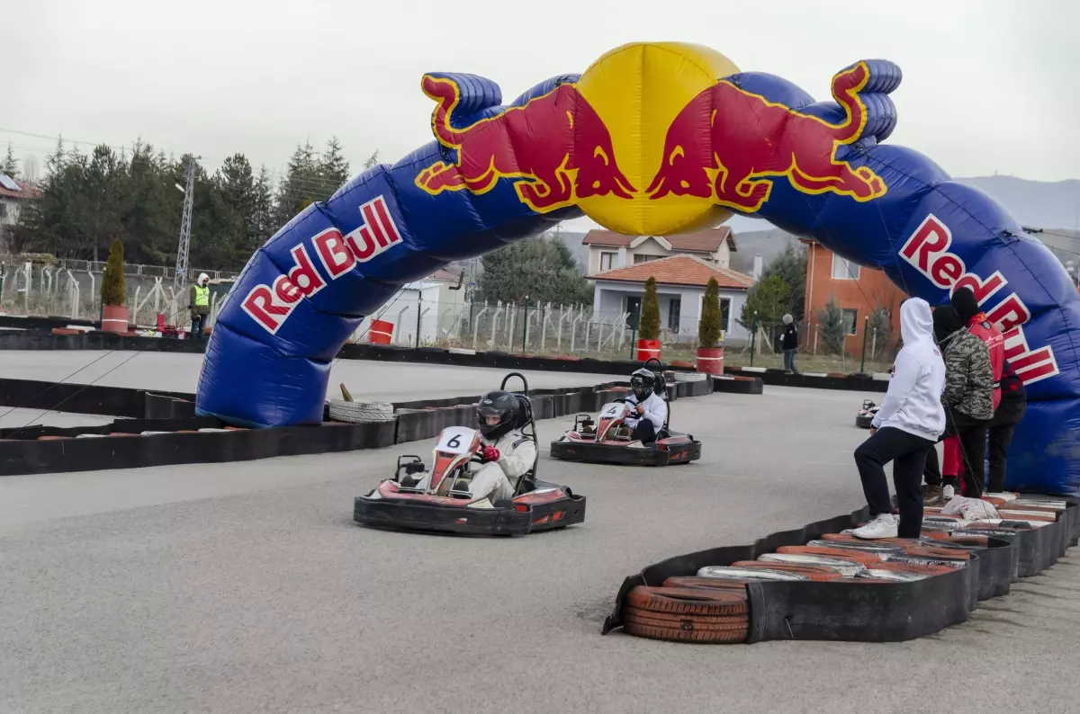 Kahramankazan\'da üniversiteler arası karting turnuvası yapıldı