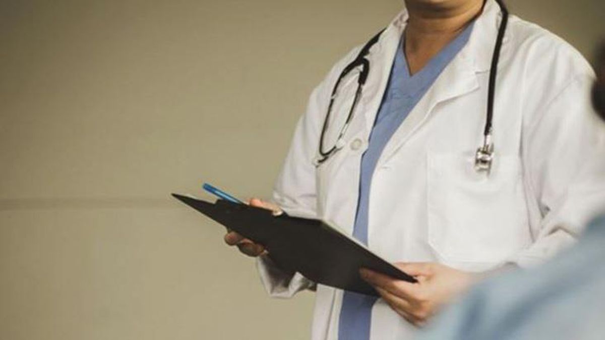 Sağlıkçıların isyanı işe yaradı! Ek gösterge ve maaş ile ilgili maddeler komisyona geri çekildi