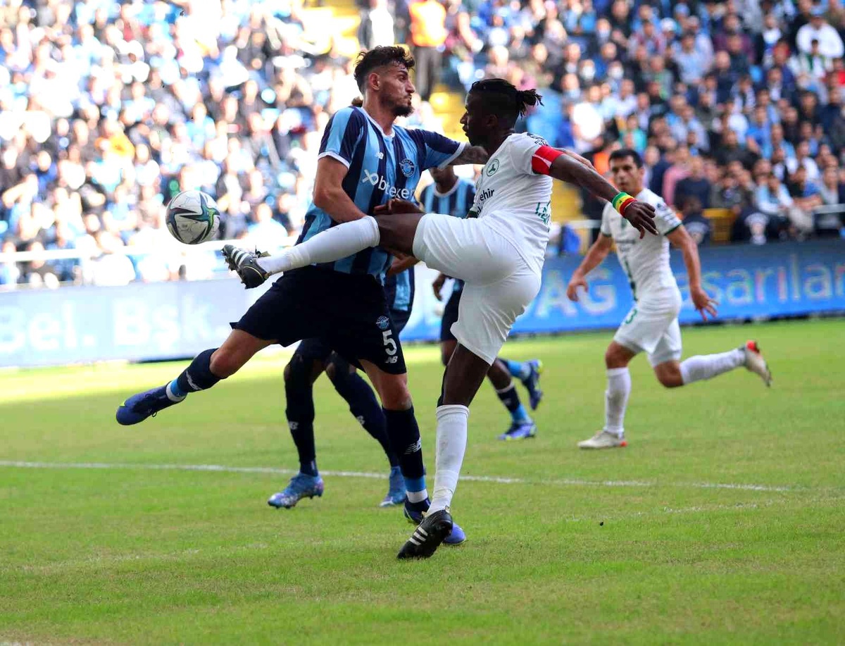 Spor Toto Süper Lig: Adana Demirspor: 0 GZT Giresunspor: 0 (İlk yarı)