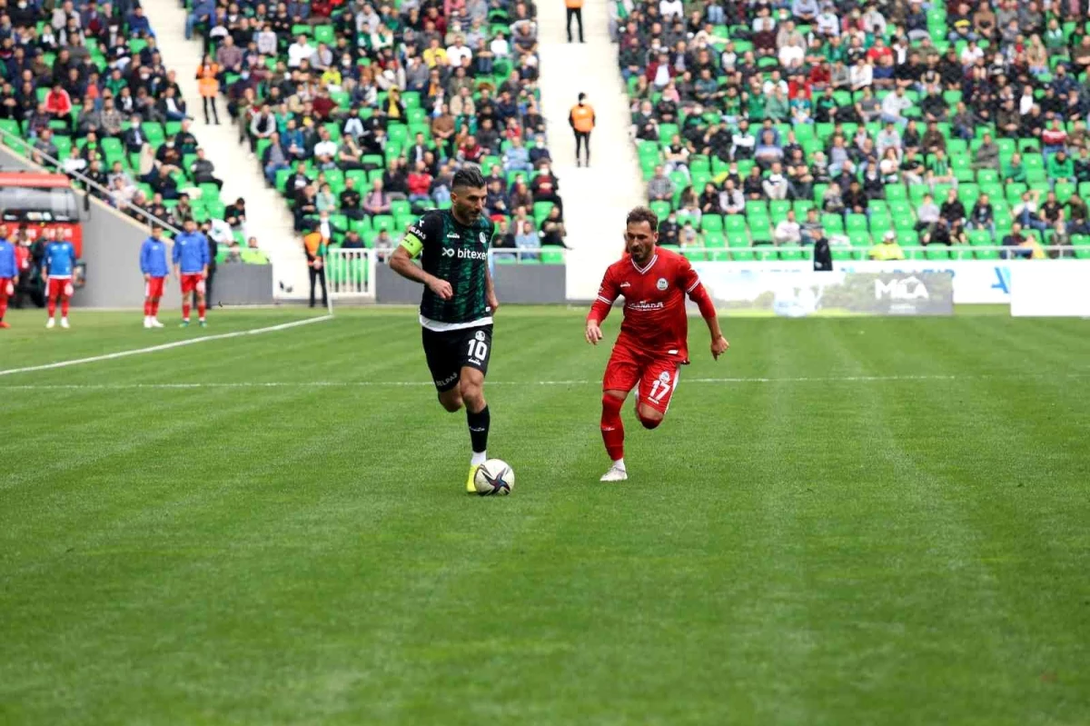 TFF 2. Lig: Sakaryaspor: 2 Serik Belediyespor: 1