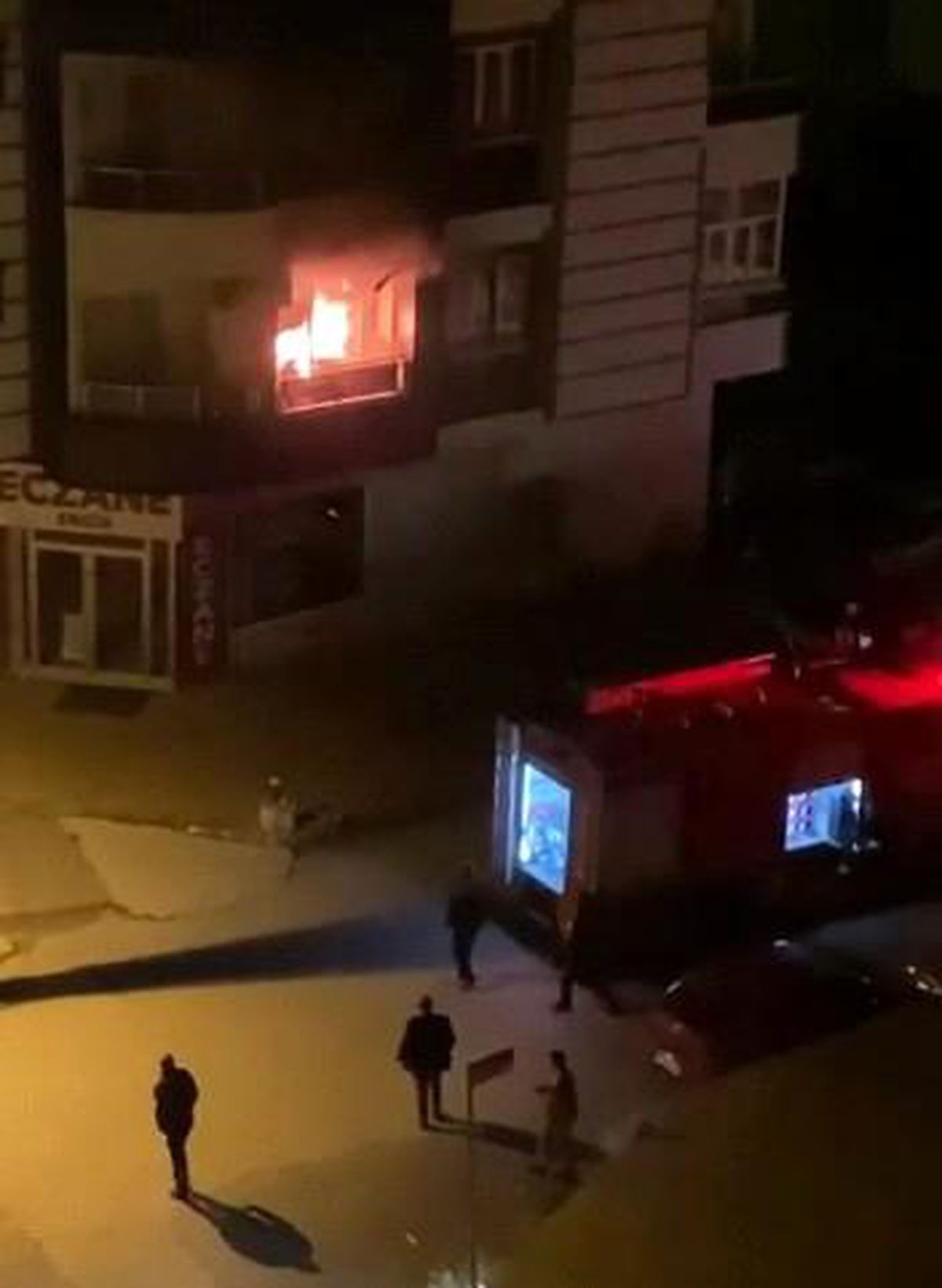 Adıyaman\'da korkutan ev yangını