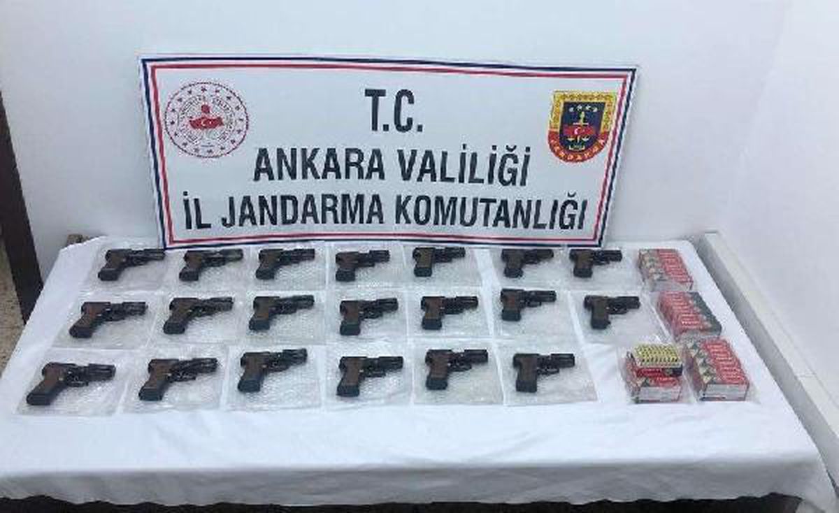 Son dakika haberleri! Ankara\'da ruhsatsız 20 tabanca ele geçirildi, 5 kişi gözaltına alındı