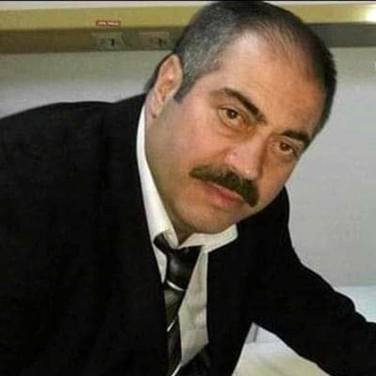 Aşı olmayan hastane personeli korona virüsten vefat etti
