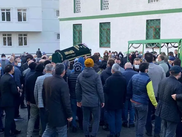 Pendik'te kızının boğazını keserek öldüren cani baba, Sürprizim var diyerek evden almış