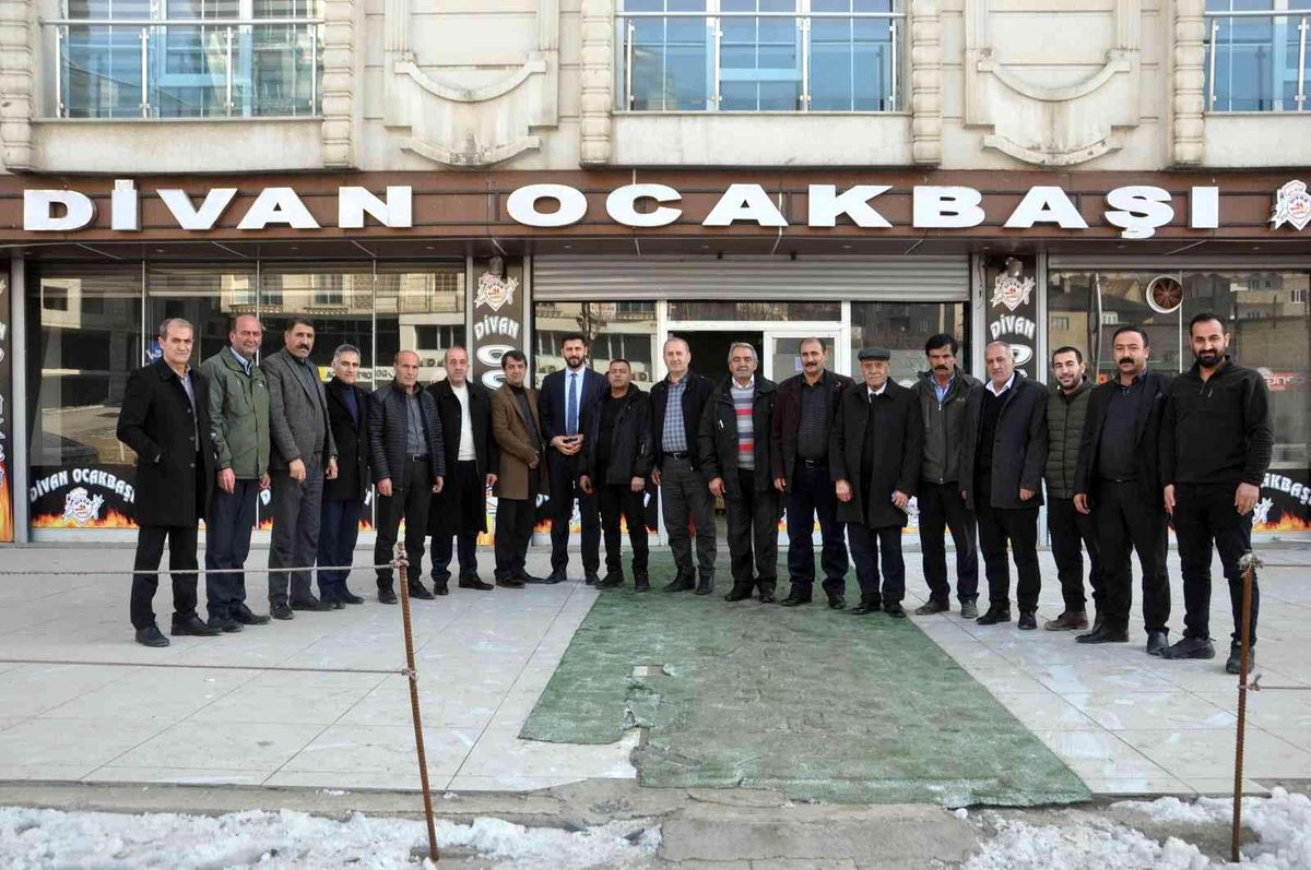 Başkan Geçirgen muhtarlarla bir araya geldi