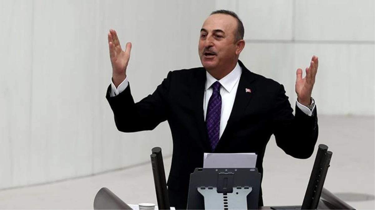 Bakan Çavuşoğlu\'nun golf eleştirisine verdiği cevap AK Partilileri coşturdu
