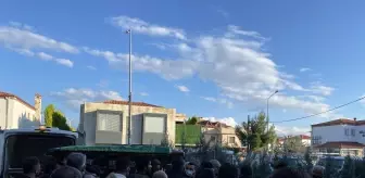 Son dakika gündem: Çeşme'de trafik kazasında hayatını kaybeden sürücü son yolculuğuna uğurlandı