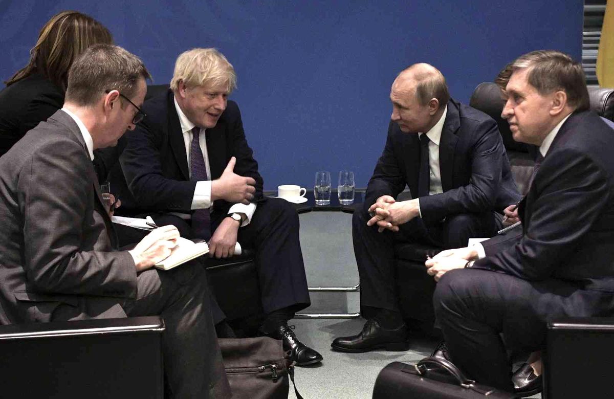 Johnson\'dan Putin\'e uyarı: "Ukrayna\'nın işgali stratejik bir hata olur"