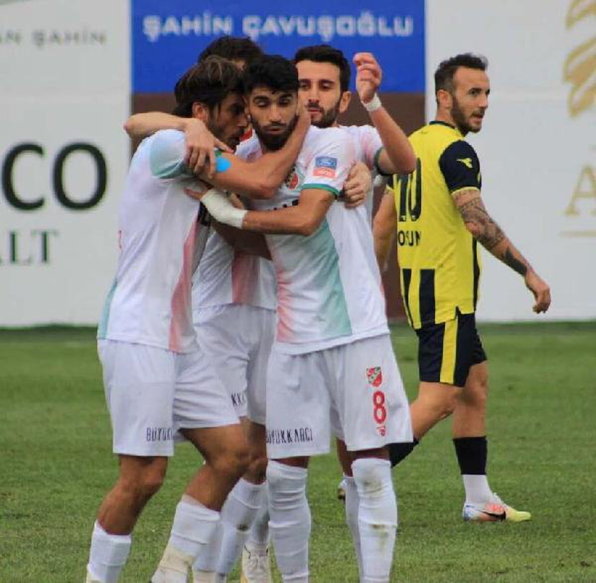 Karşıyaka puana sevinemedi
