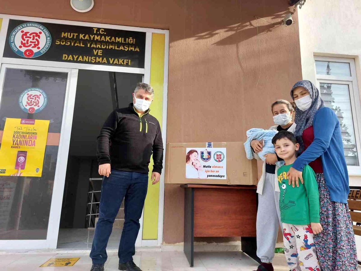 Mut\'ta "Mutlu Anne, Mutlu Bebek" projesi