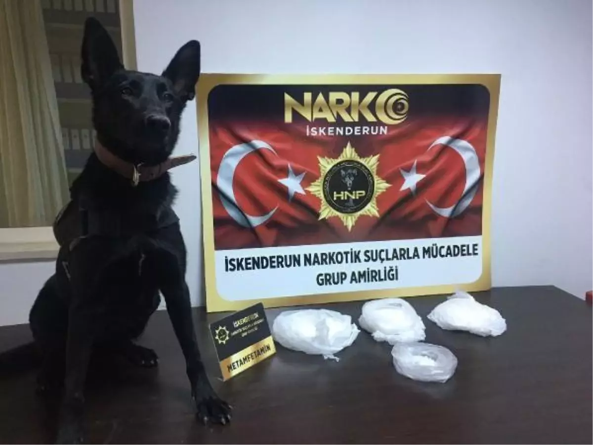 Otomobildeki uyuşturucuyu Arven buldu