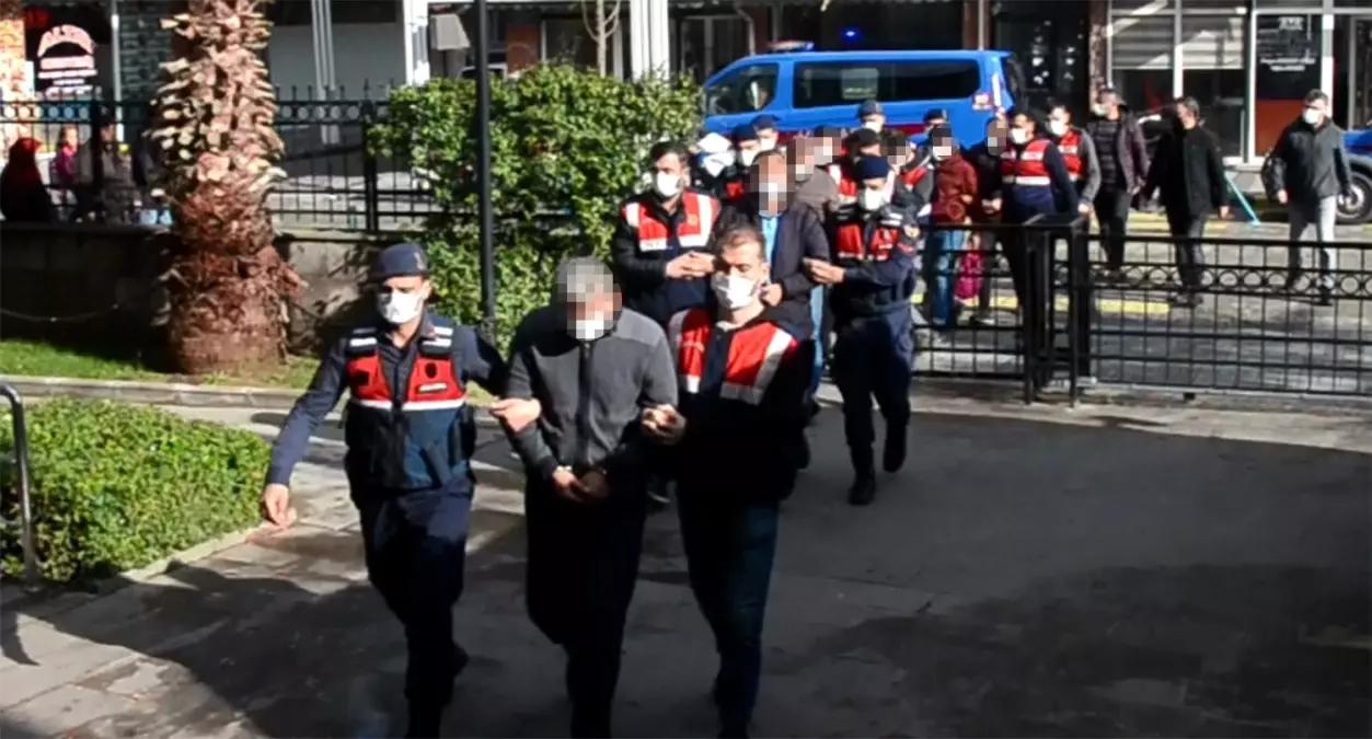 Sahte gübre üreten şahıslar adliyeye sevk edildi