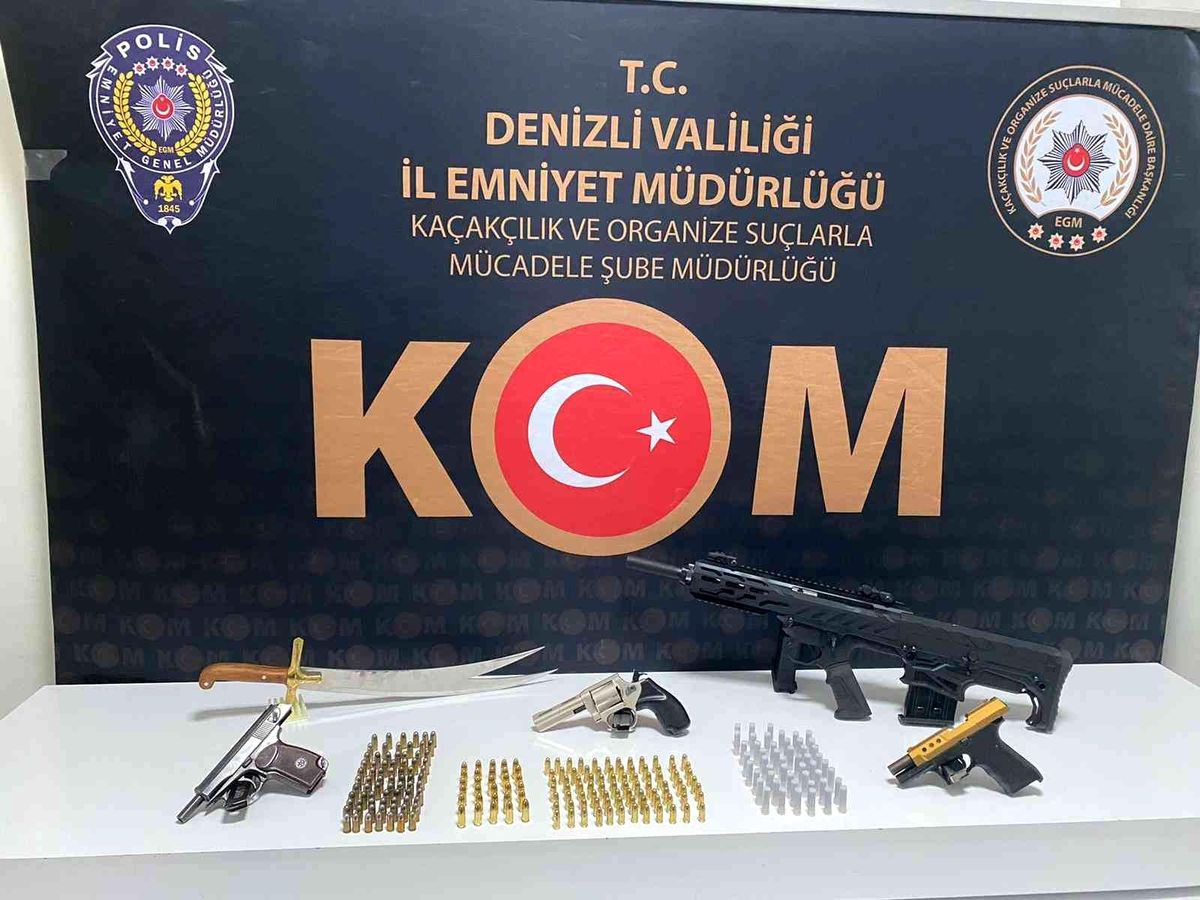 Son dakika haberleri! Silah kaçakçıları yakayı ele verdi