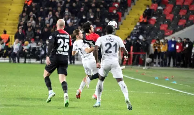 Spor Toto Süper Lig: Gaziantep : 1Fenerbahçe: 0 (Maç devam ediyor)