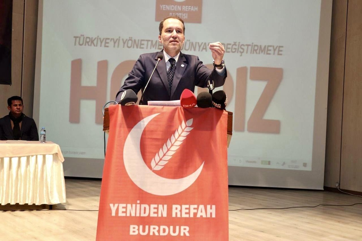 Son dakika haberi... Yeniden Refah Partisi lideri Erbakan: "Bu millet Çin modelini değil, bir an evvel seçim sandığını görmek istiyor"