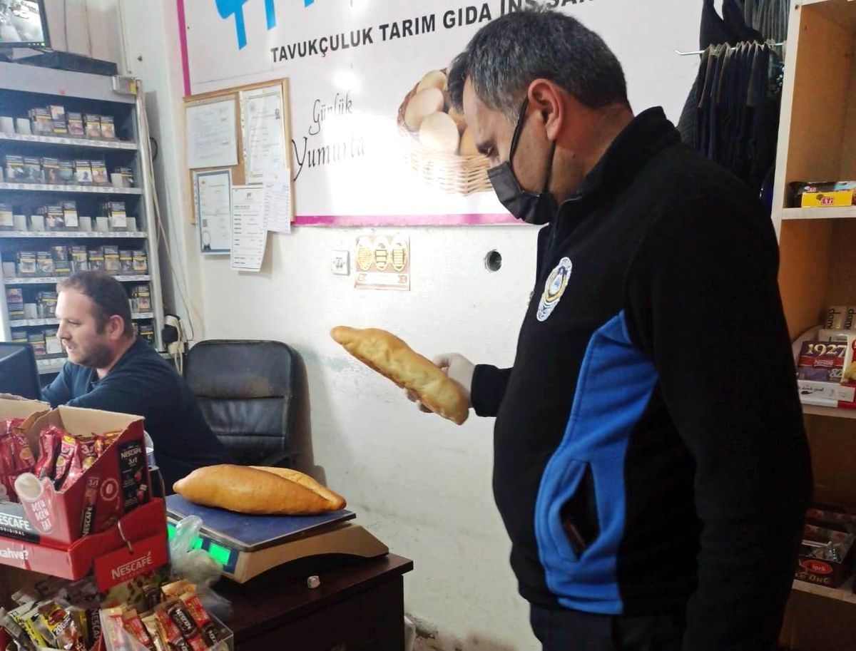 Altınova\'da ekmek gramajı denetimi