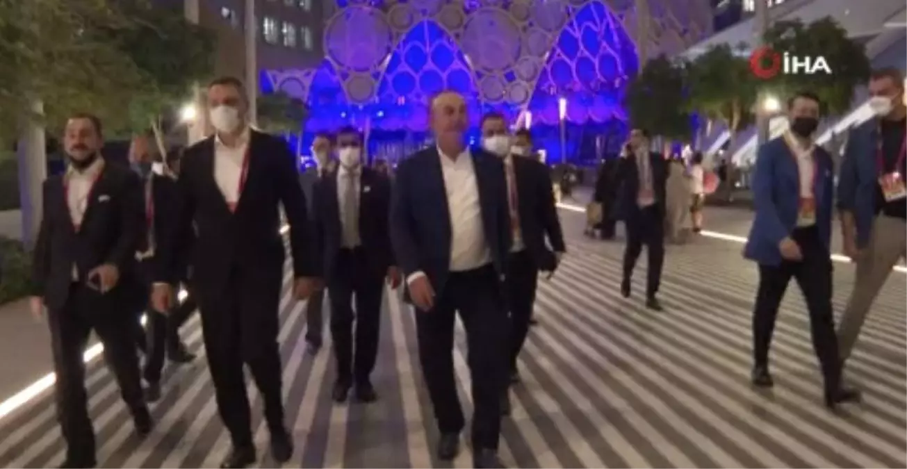 Bakan Çavuşoğlu, 'Expo 2020 Dubai'de Türkiye sergi alanını ziyaret etti