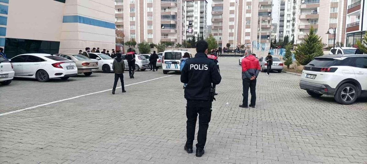 Basketbol maçı sonrasında kavga çıktı