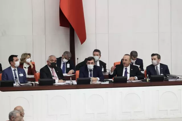 Dışişleri ile Kültür ve Turizm bakanlıklarının 2022 yılı bütçeleri kabul edildi.