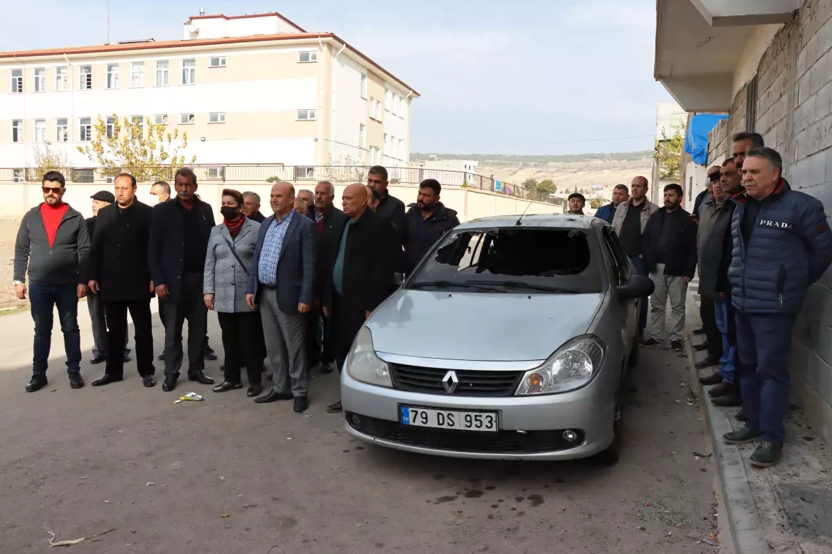 Kilis Muhtarlar Derneğinden aracı yanan muhtara destek