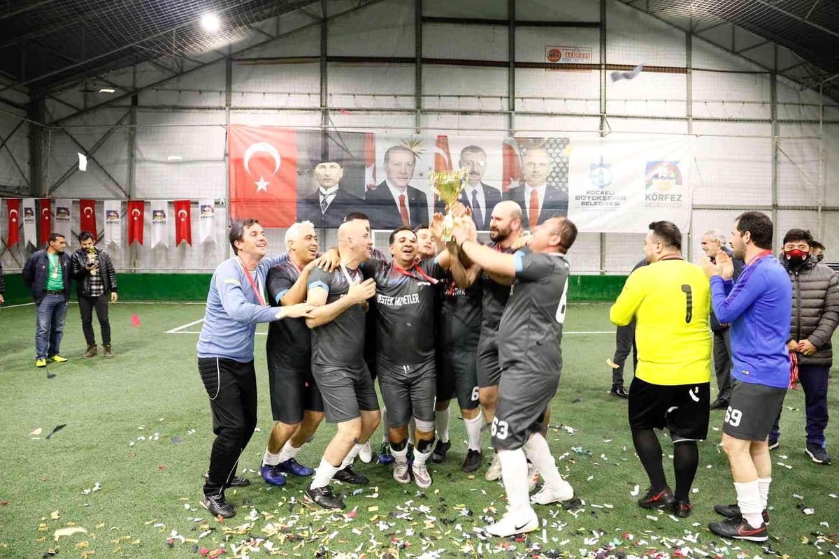 Körfez Belediyesi\'nde heyecanlı final