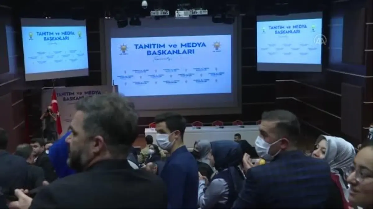 Kurtulmuş: "Siyaseti temel ilkeler ve temel ahlaki prensipler çerçevesinde yapmak durumundayız"