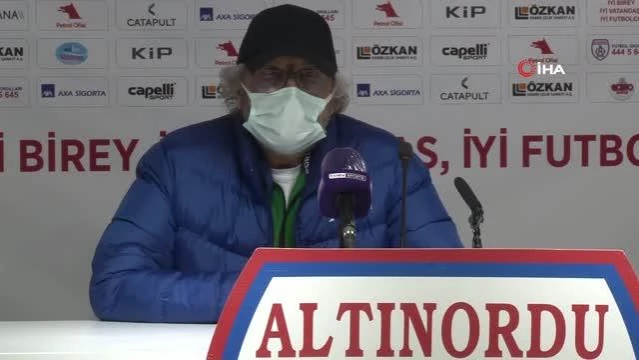 Mustafa Reşit Akçay: Maçı avucumuzdan kaybettik 