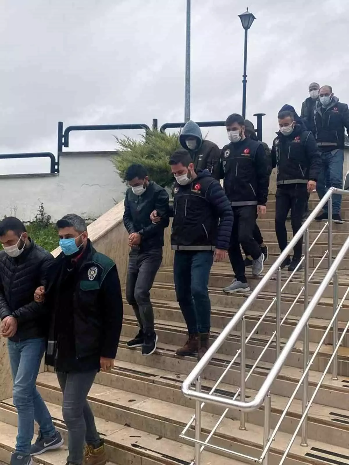 Son dakika haberleri | Narkotik operasyonunda 5 tutuklama