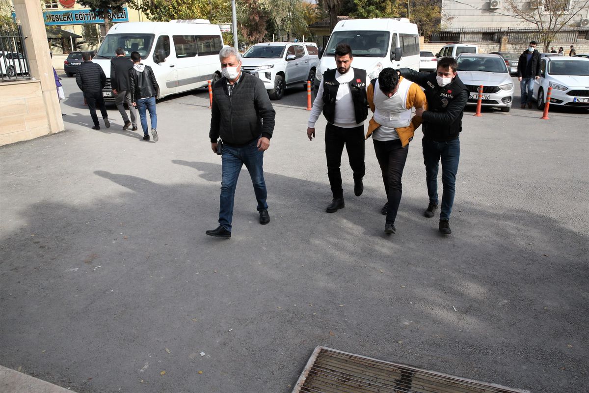 Son dakika haberi! Şanlıurfa\'da Suriyeli kadının öldürülmesiyle ilgili yakalanan şüpheli tutuklandı