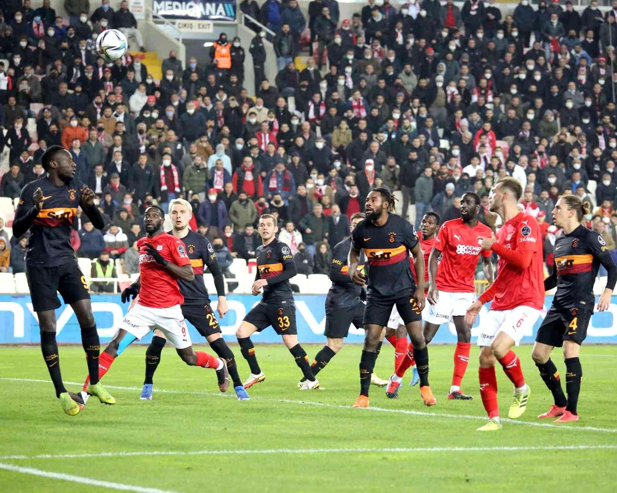 Sivasspor, Galatasaray\'ı 935 gün sonra yendi!