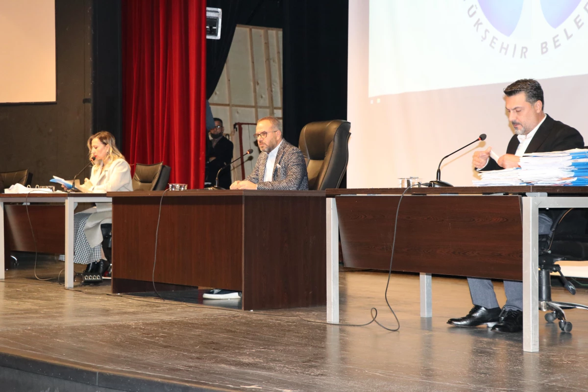 Adana Büyükşehir Belediyesi aralık ayı meclis toplantısı üçüncü oturumu yapıldı