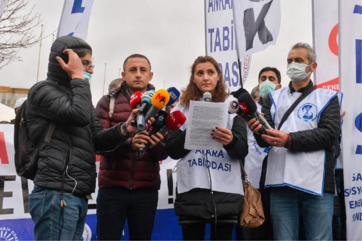 Ankara\'da sağlık çalışanlarından \'iş bırakma\' eylemi