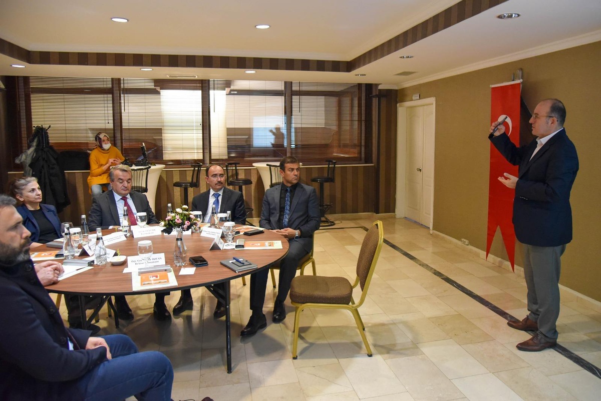 "Bozüyük\'te Yükseköğrenimin Geleceği Toplantısı" yapıldı