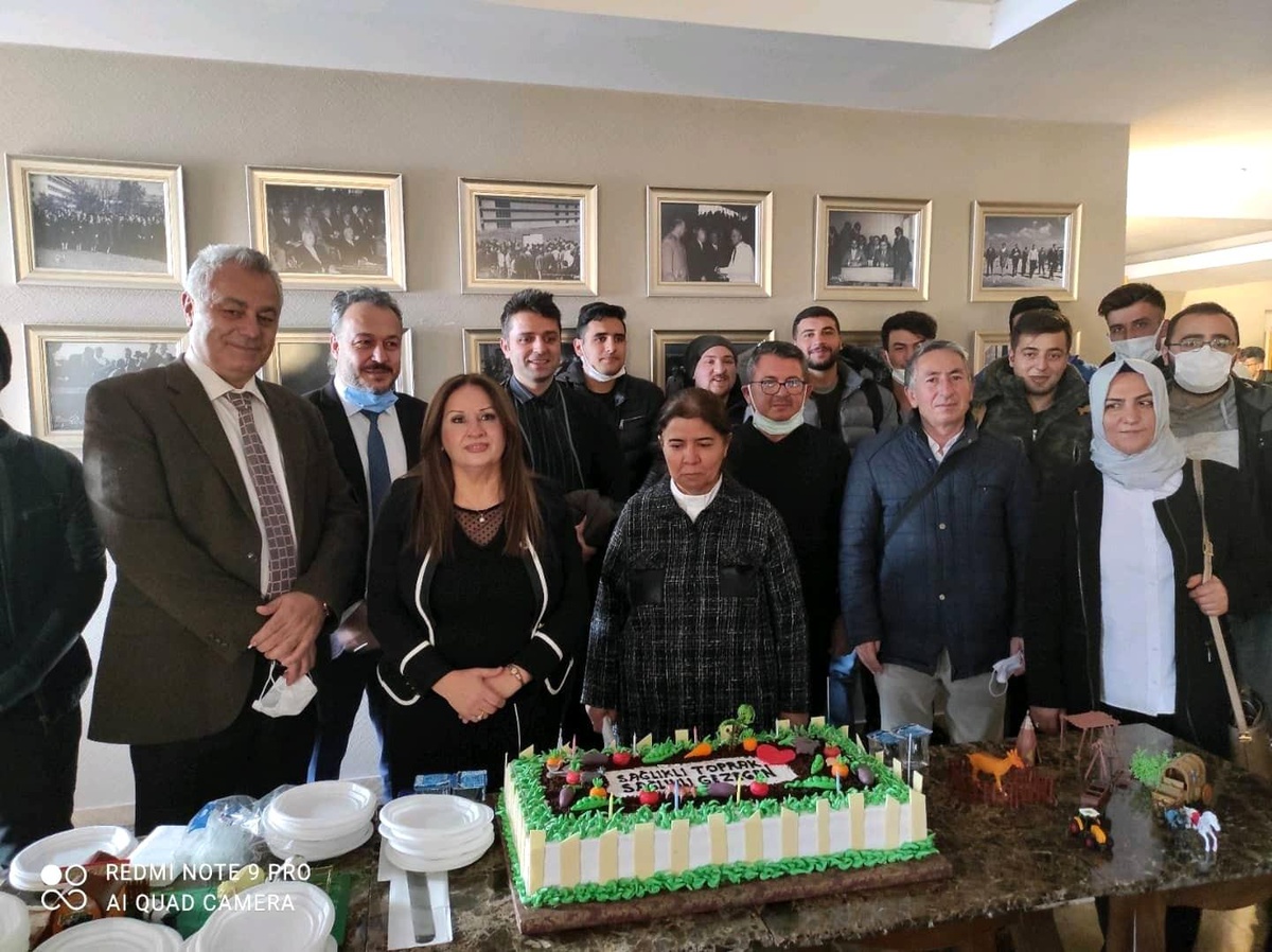 Dünya Toprak Günü\'nde sağlıklı yaşamın, sağlıklı topraklarla ilişkisi ele alındı