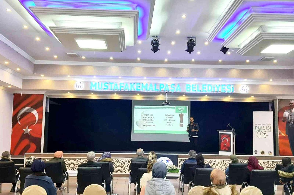 Gençleri anneler kurtaracak