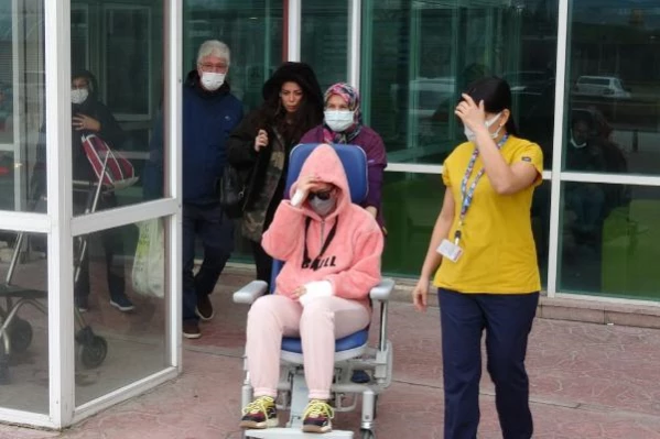 Şarkıcı Gülçin Ergül, hastaneden taburcu edildi