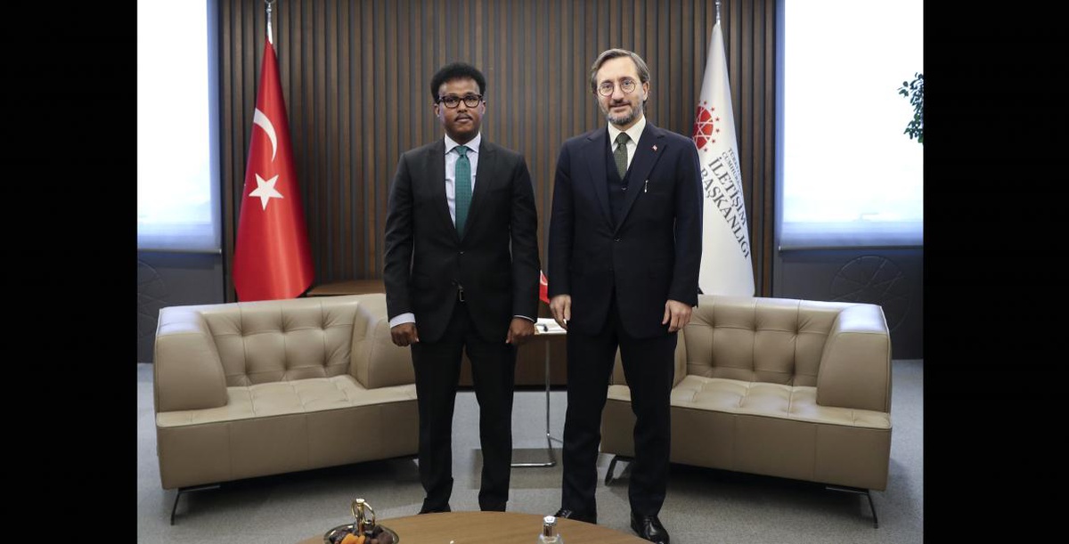 İletişim Başkanı Altun, Somali İletişim Ofisi Başkanı Hashi\'yle görüştü