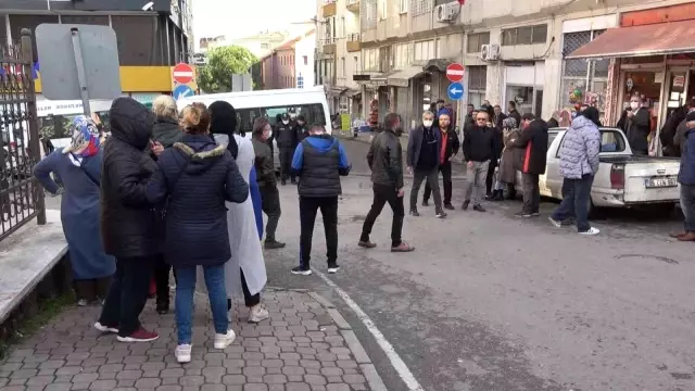 İlkokul öğretmeni hakkındaki taciz iddiası velileri ayağa kaldırdı! 'Tayt giyin gelin' demiş